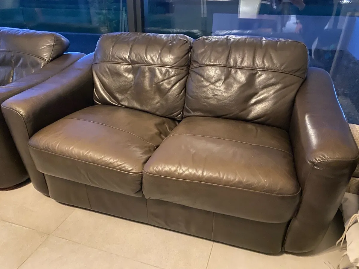 3 piece genuine leather suite - Image 4