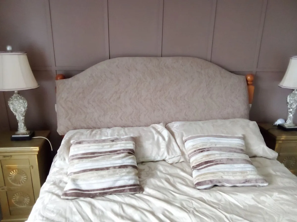 Double headboard - Image 1