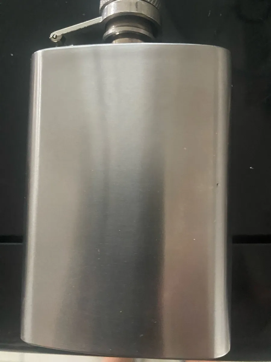 Hip Flask Set - Image 2