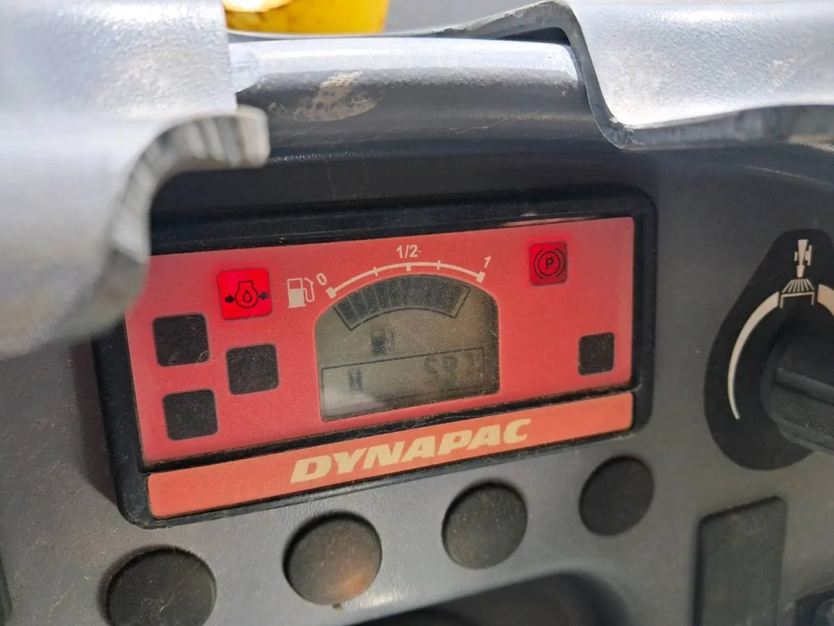 Dynapac CC900 Roller - Image 3