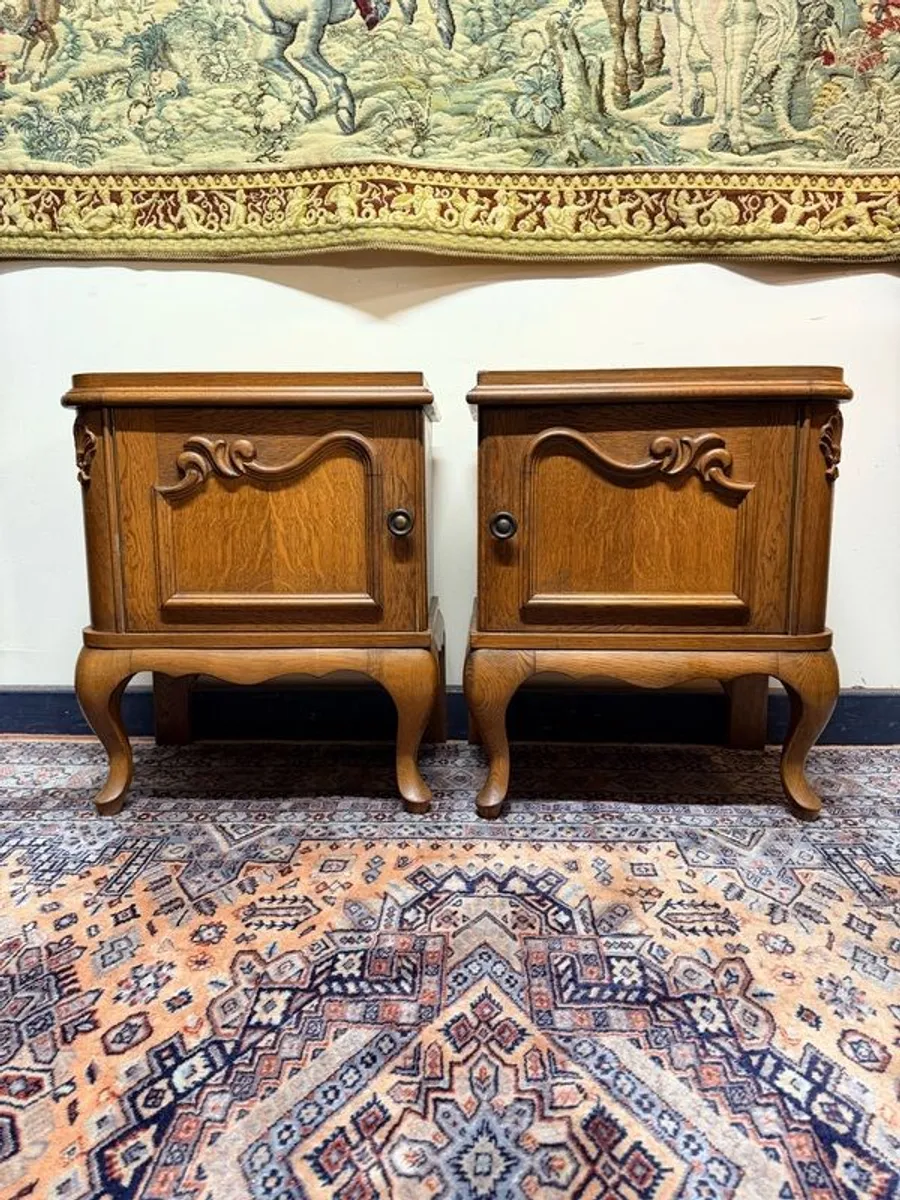 Lovely Pair Louis XVI Style Oak Bedside Lockers or Nightstands - Image 1