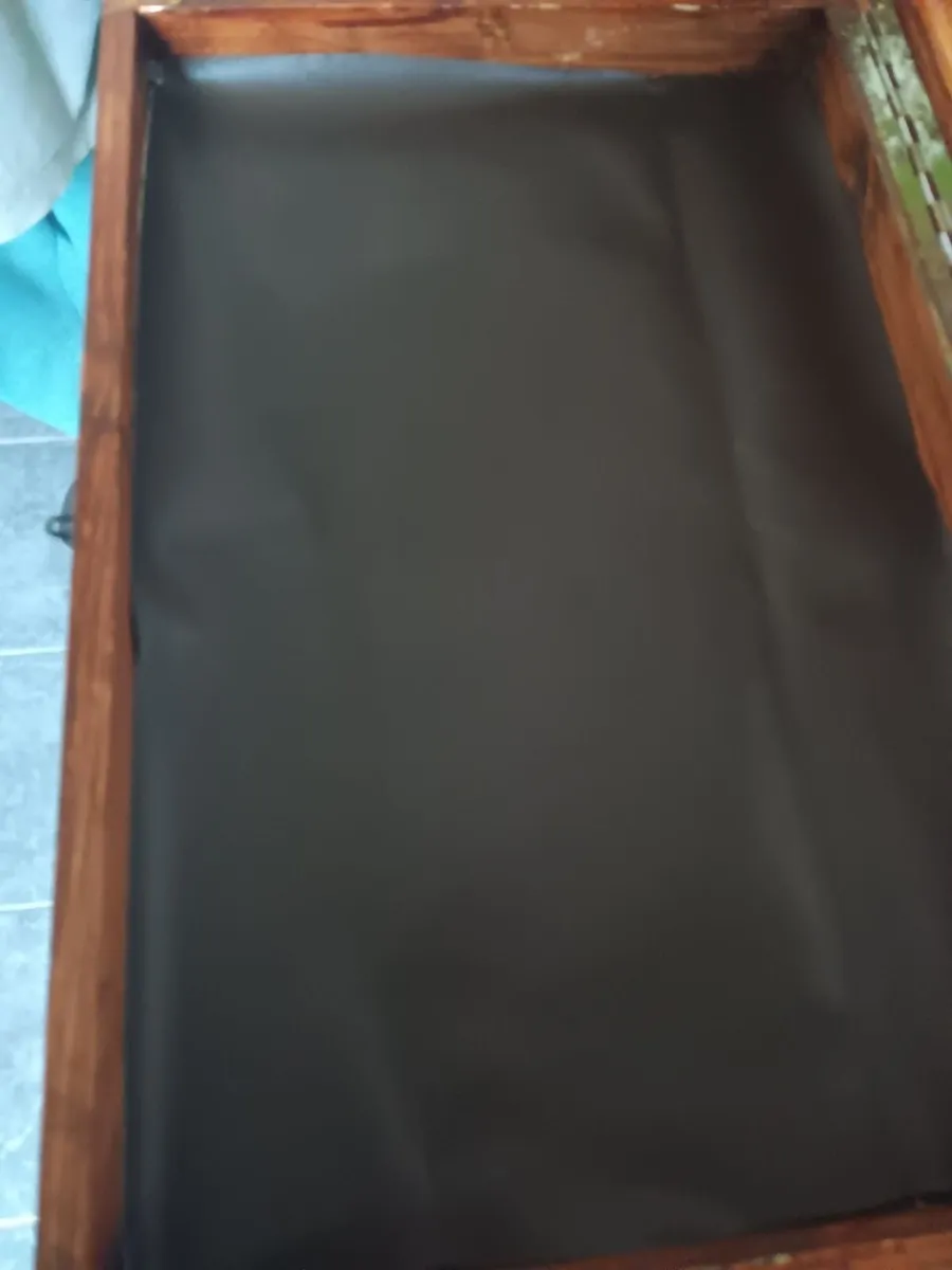 Vintage  display cabinet - Image 2