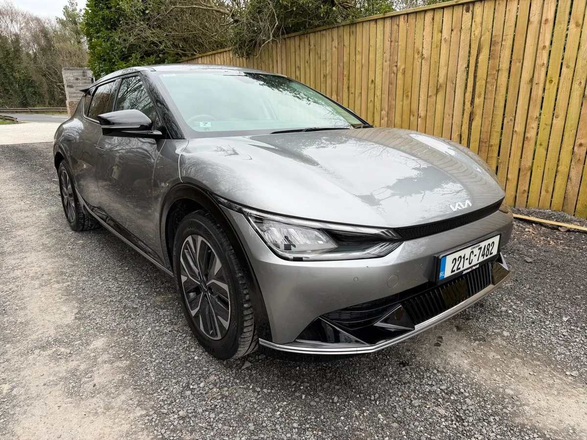 Kia ev6 - Image 2