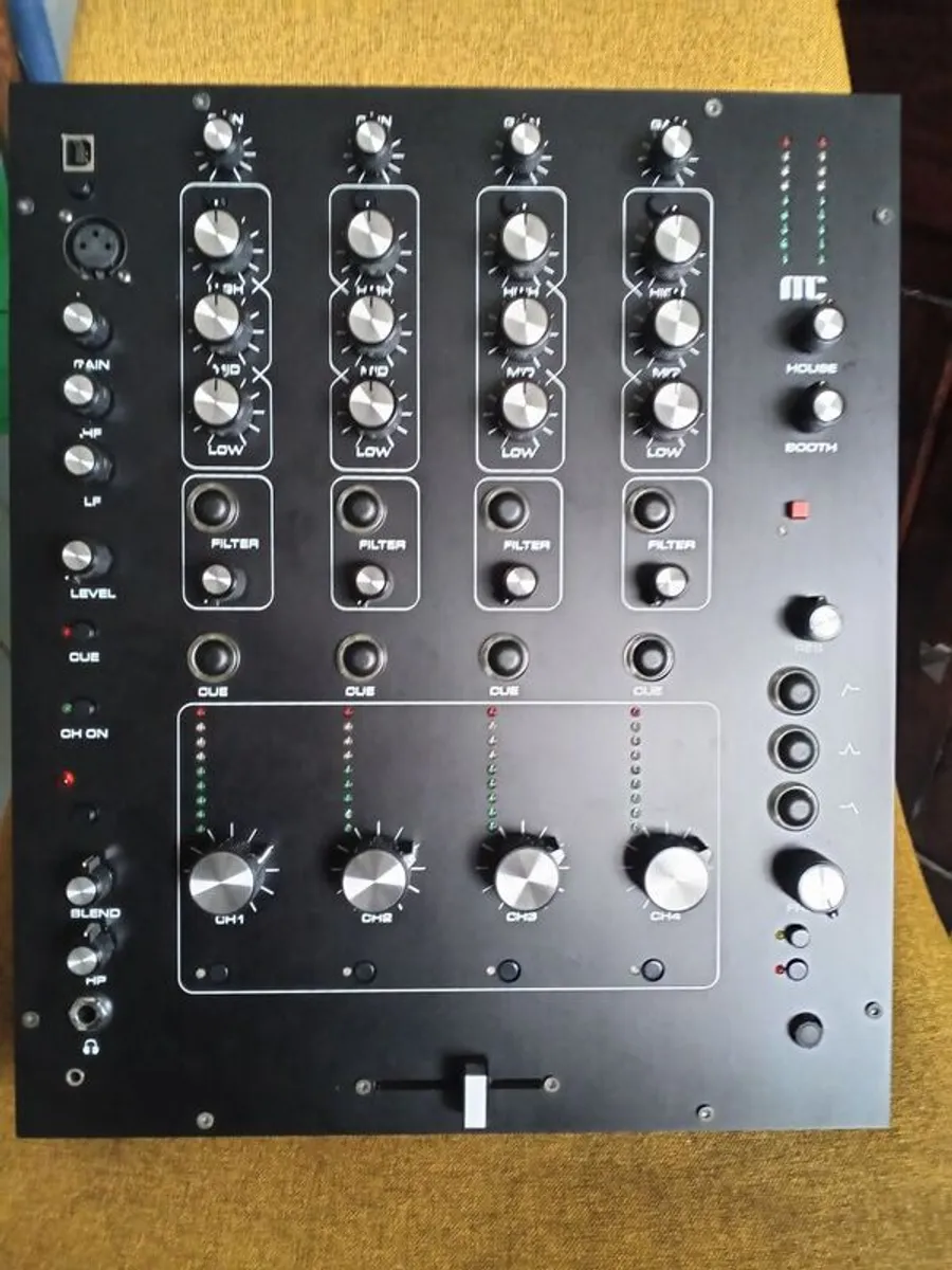 Allen & Heath XONE42 Rotary (rare) - Image 2