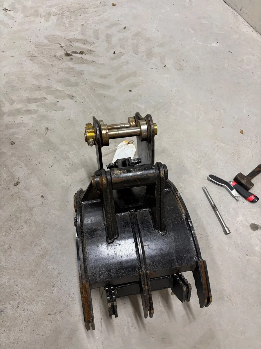 Hydraulic Grab for mini excavator - Image 2