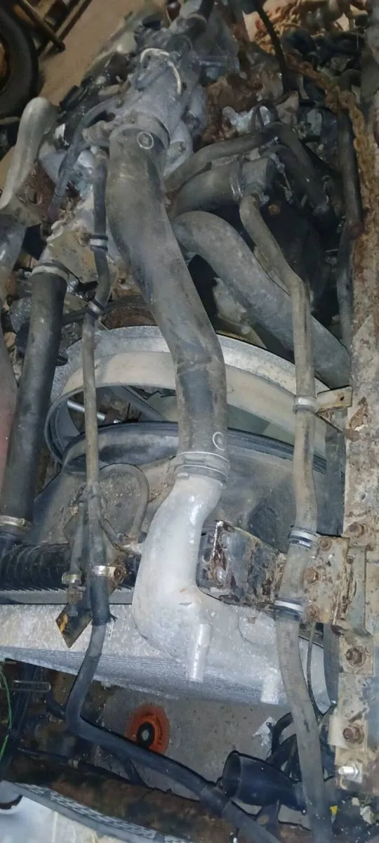 Renault lorry engine dci with manual gearbox - Image 2