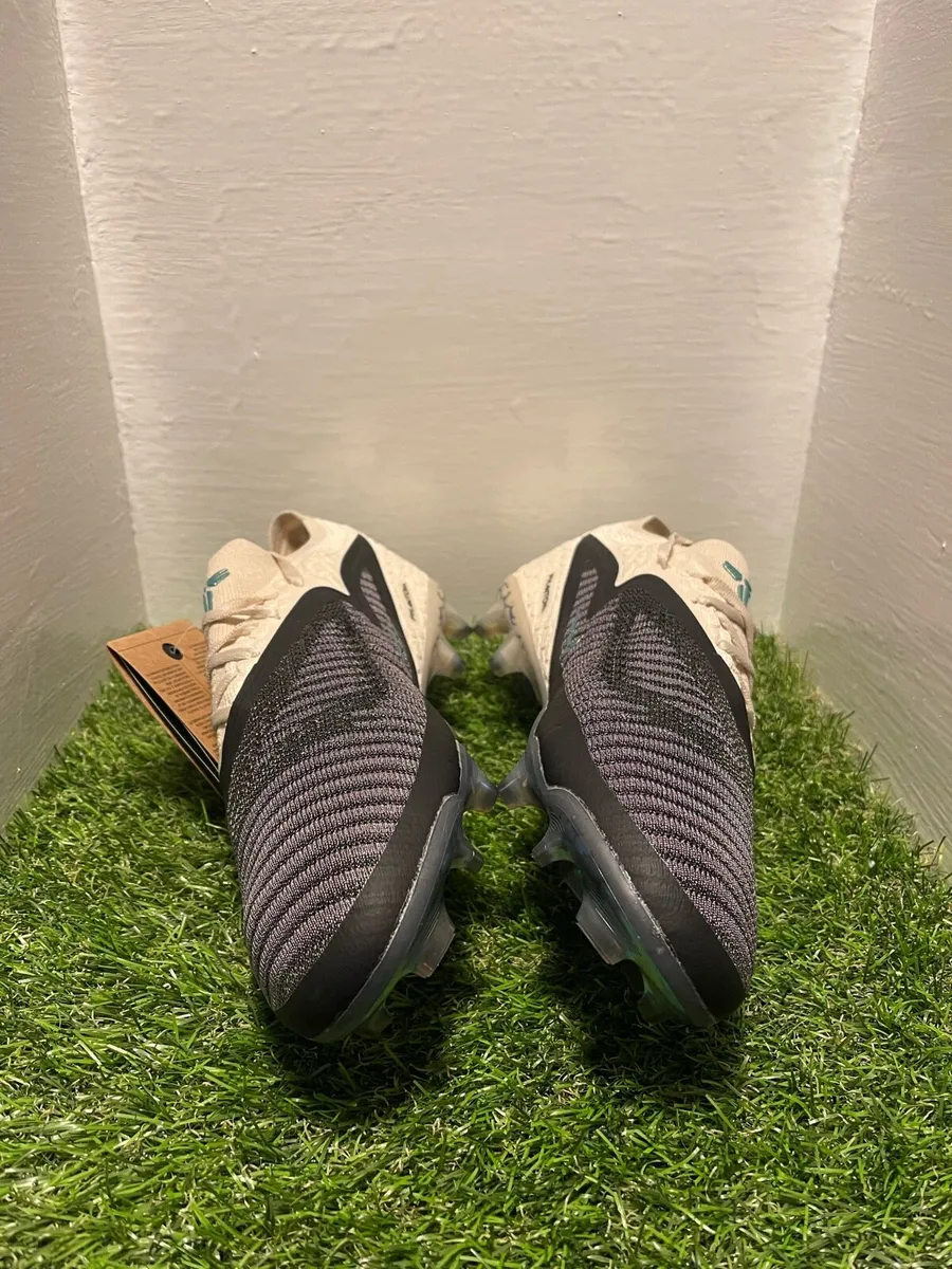 Nike Phantom 6 Low Elite FG Football Boots - Image 4