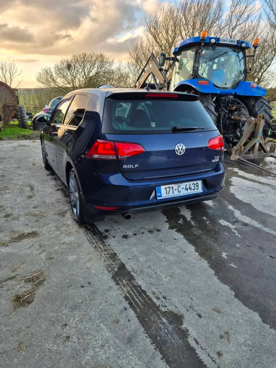 Volkswagen golf - Image 3