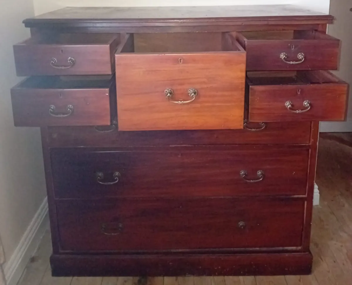 Chest of Drawers - Image 2