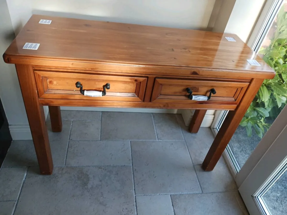 Hall table - Image 1