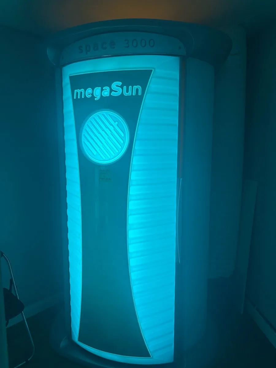 Sunbed - Image 1
