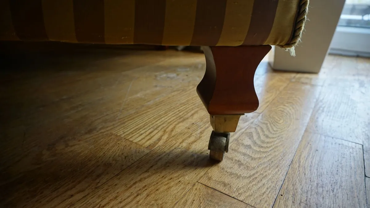 LUXURY Gold & Taupe Striped 3 Piece Suite Sofa - Image 2