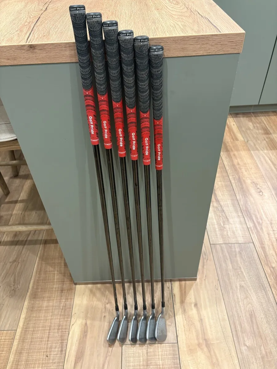 Golf Irons - Image 2