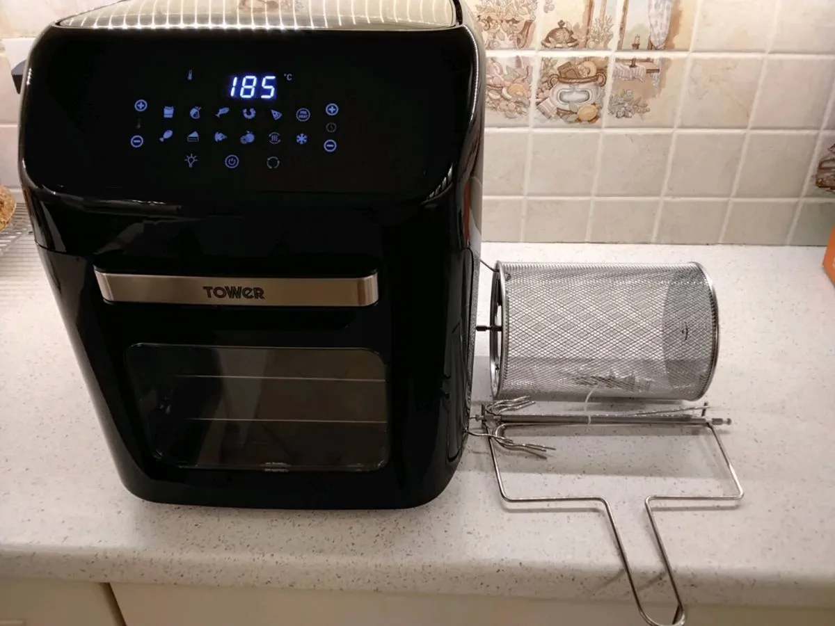 5 in 1 digital air fryer oven - Image 1