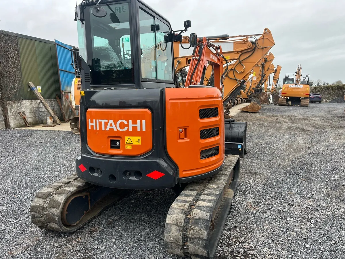 Mini excavators - Image 3