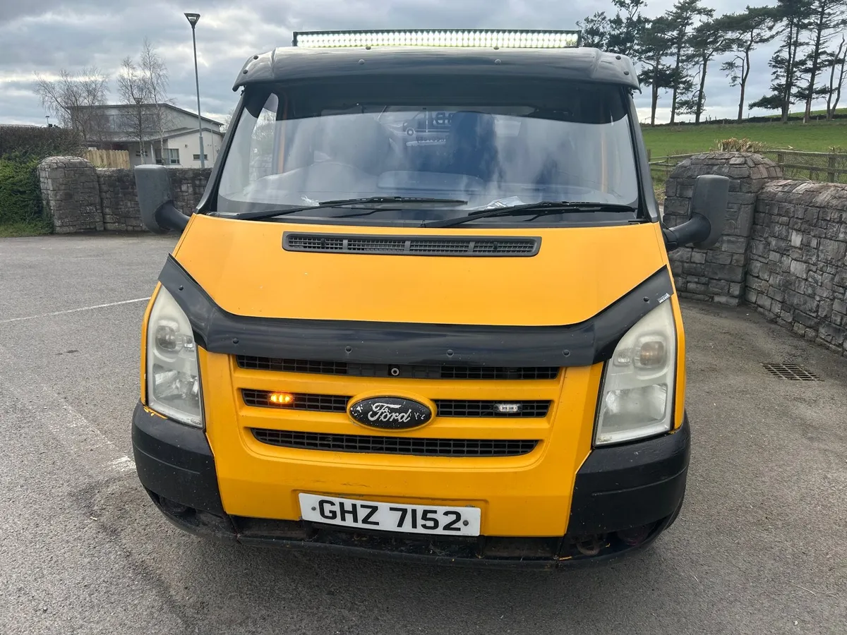 2003 Ford Transit recovery truck with winch - Image 2