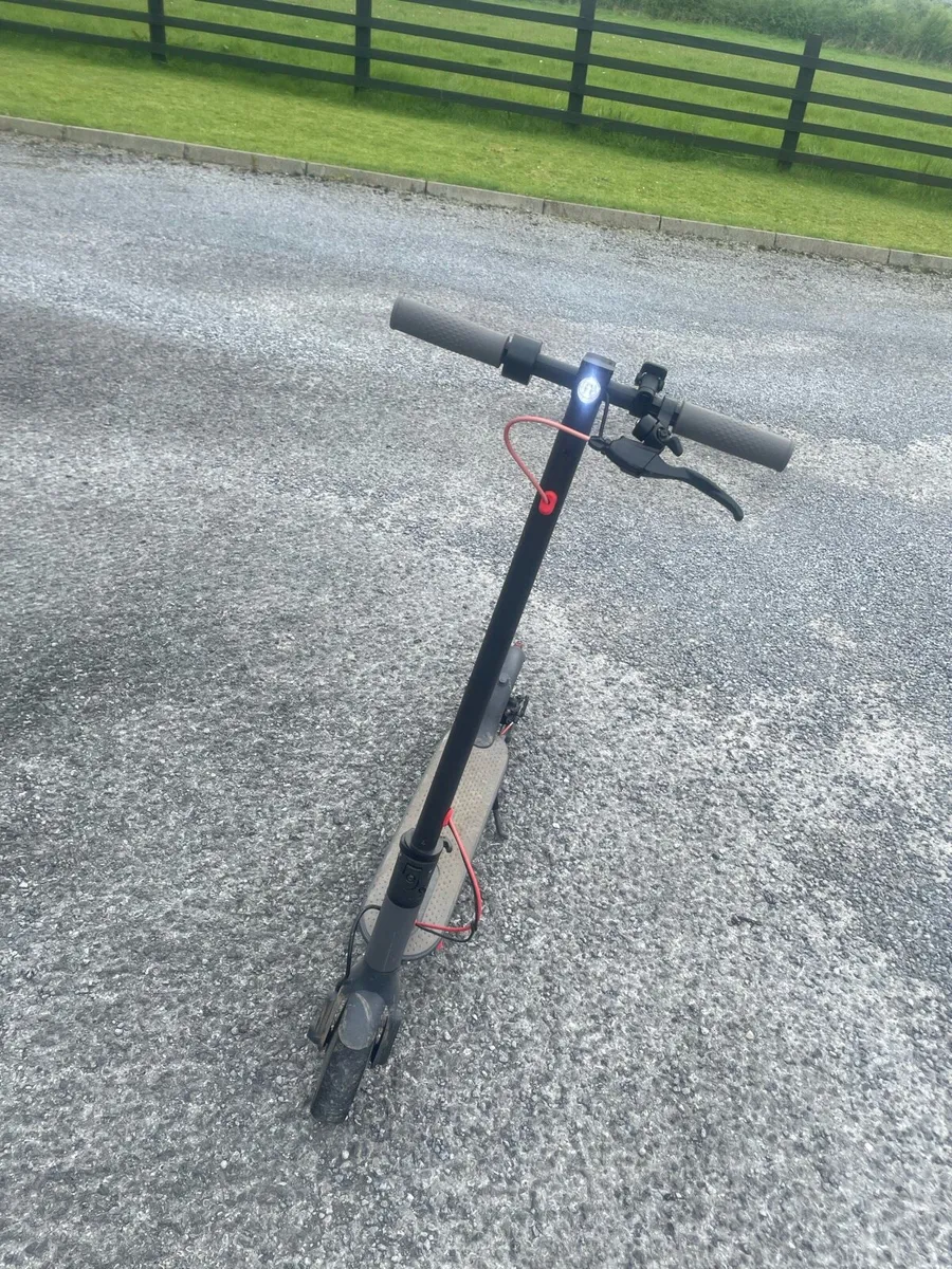 Electric Scooter ( Including Seat ) - Image 1