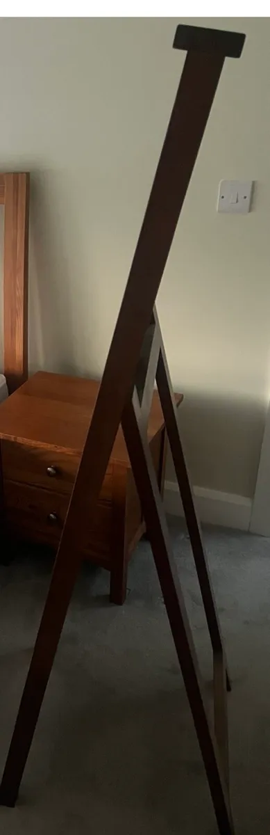 Free standing mirror - Image 2