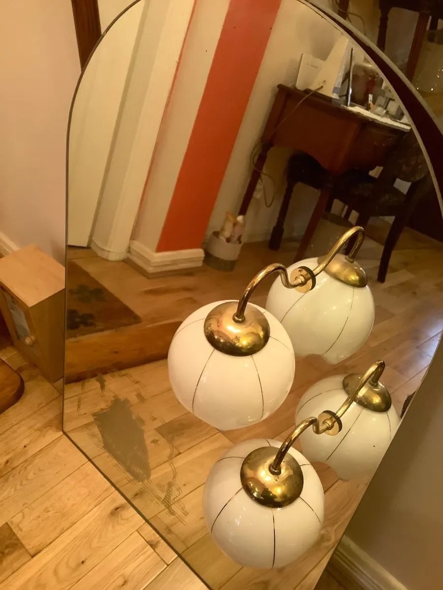 Large Bathroom Mirror with 2 Lamps 3ft high by 2ft - Image 3