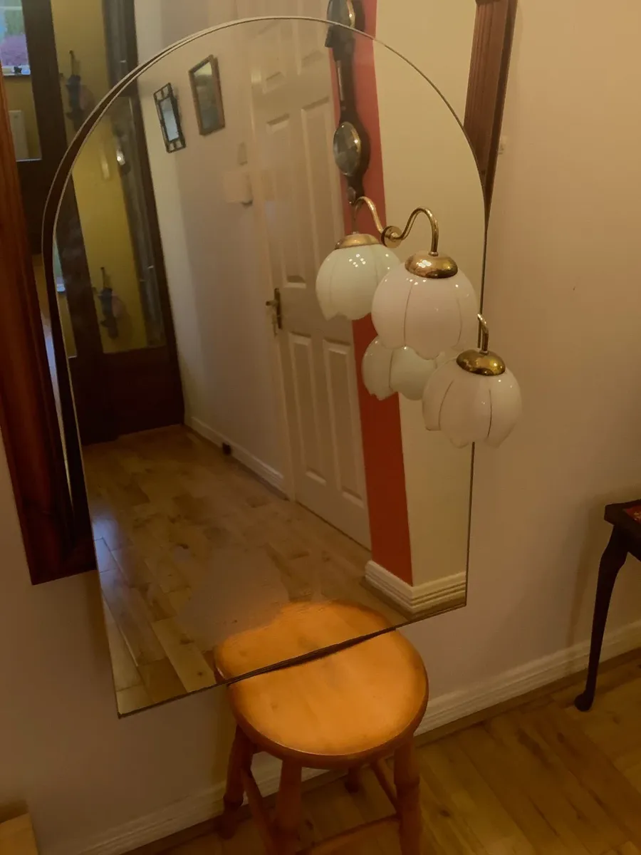 Large Bathroom Mirror with 2 Lamps 3ft high by 2ft - Image 4