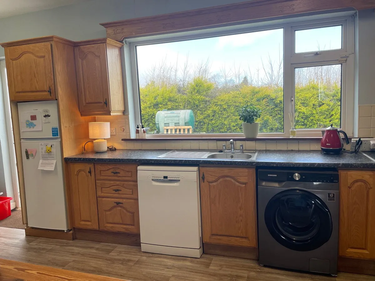Fitted Kitchen - Image 3