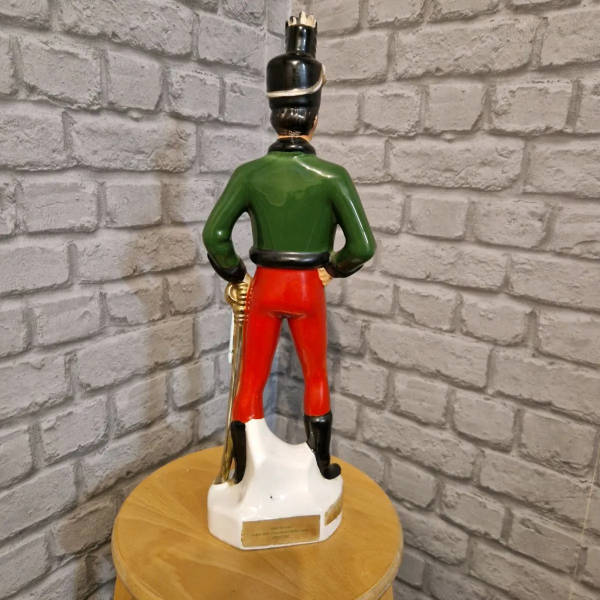 Vintage Irish mist bar pub decanter mancave - Image 3