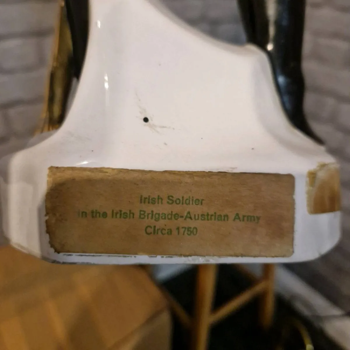 Vintage Irish mist bar pub decanter mancave - Image 4