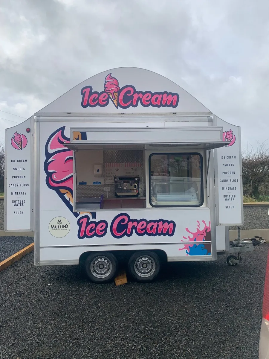 COFFEE AND ICE CREAM TRAILER - Image 1