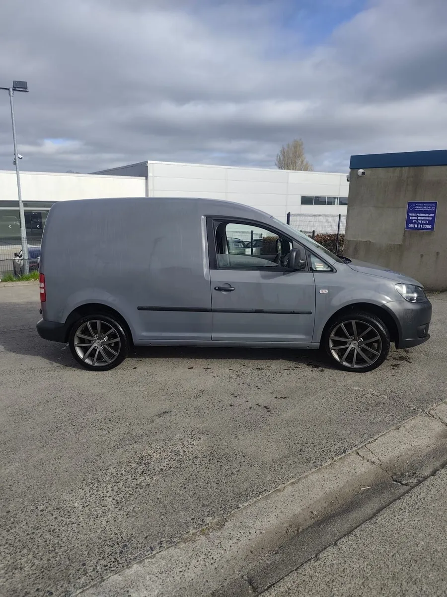 Volkswagen caddy - Image 1