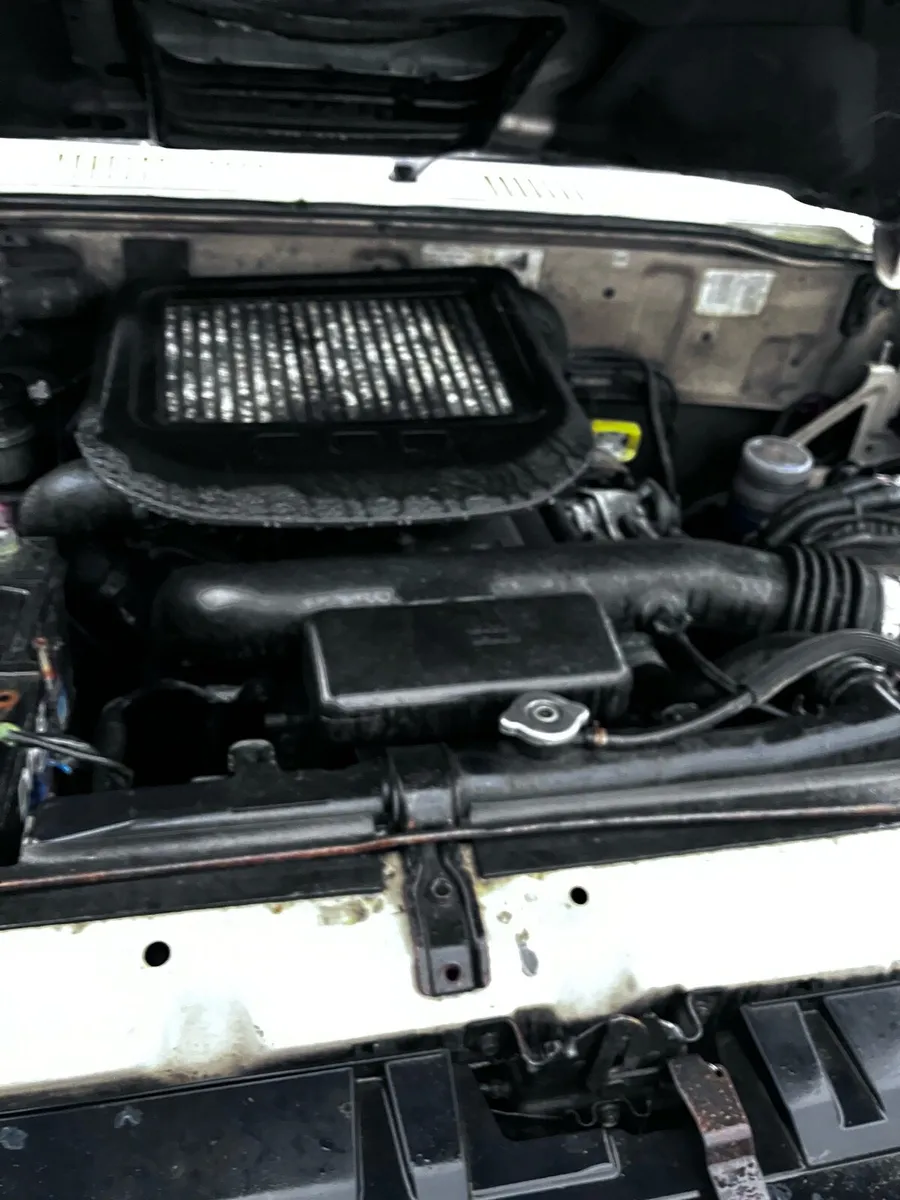 Izusu trooper - Image 4