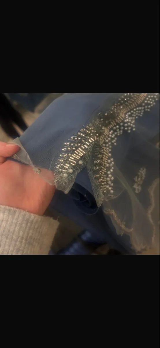 Debs dress - Image 4