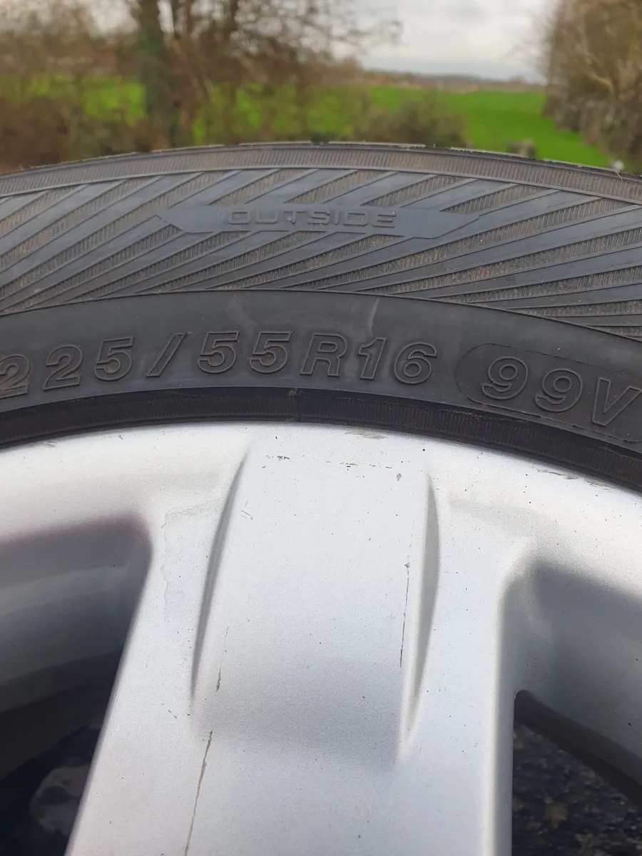 TYRES/AUDI RIMS - Image 2