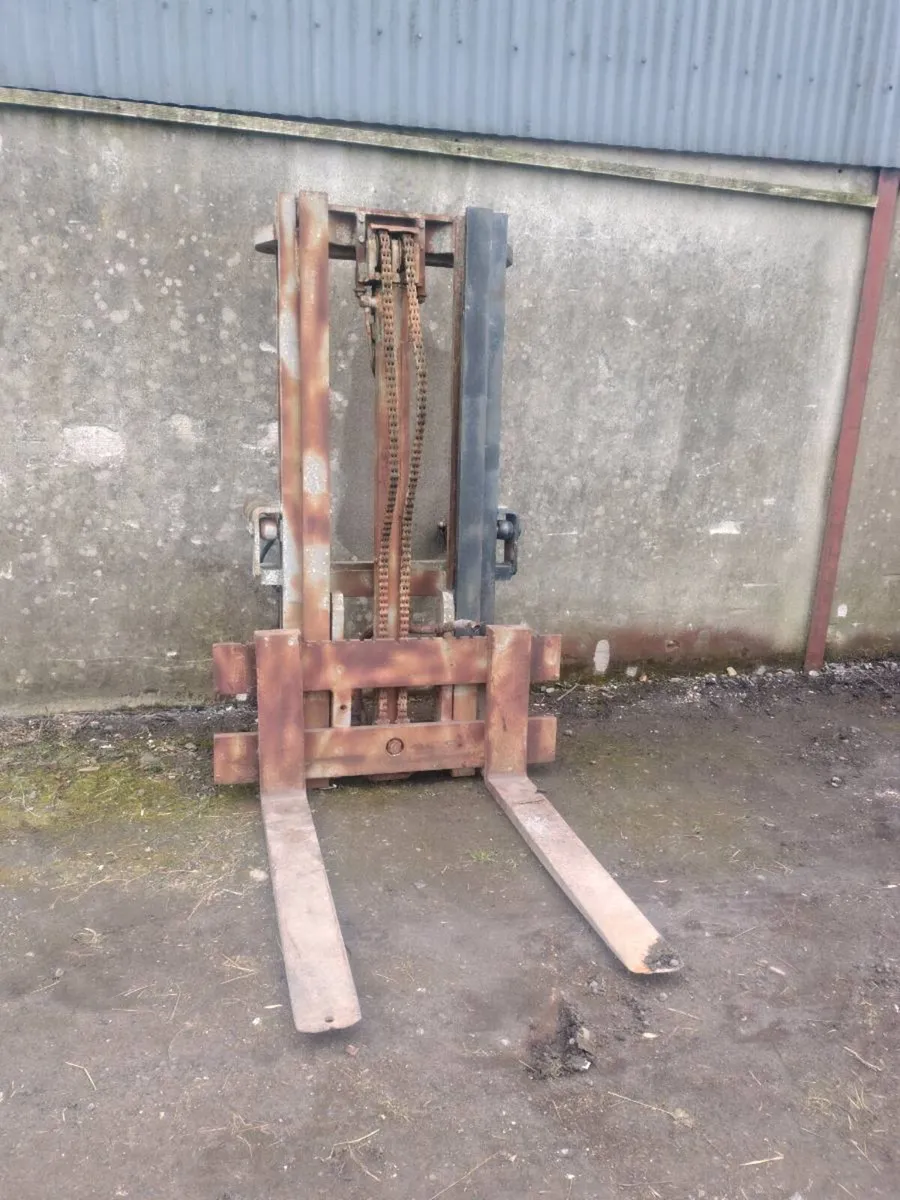 Forklift Mast - Image 3