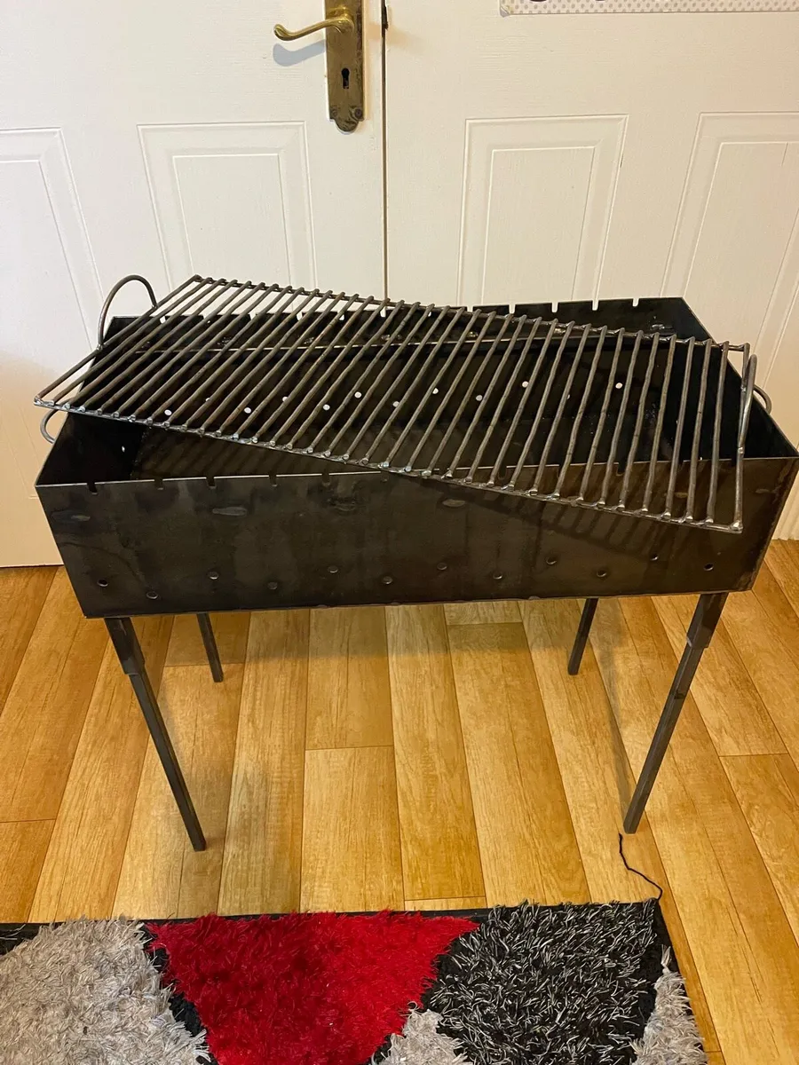 BBQ-GRILL - Image 1