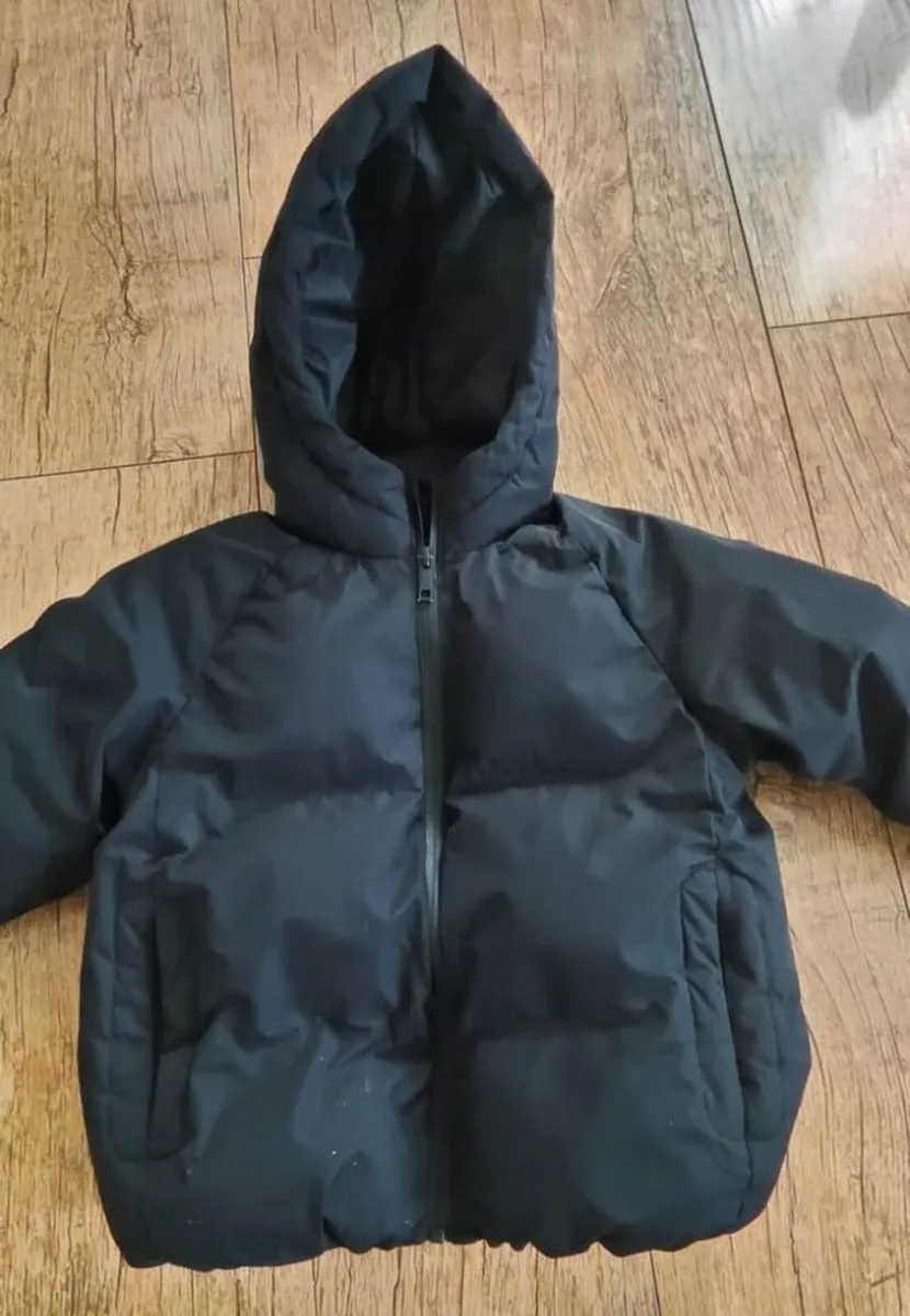 ZARA Boys Winter Jacket (Black, Size 104cm / 3-4 Y - Image 2