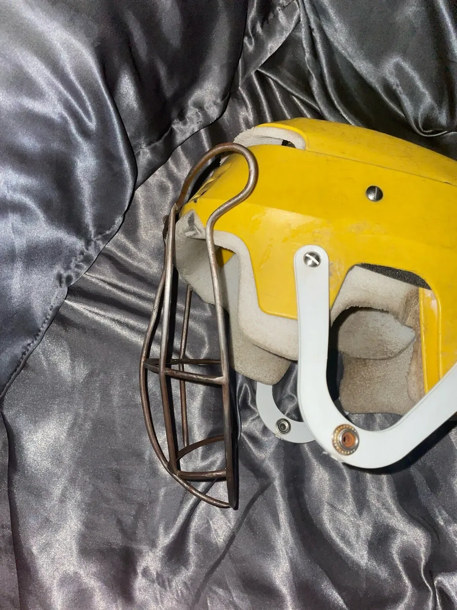 Oldstyle guard - Image 2