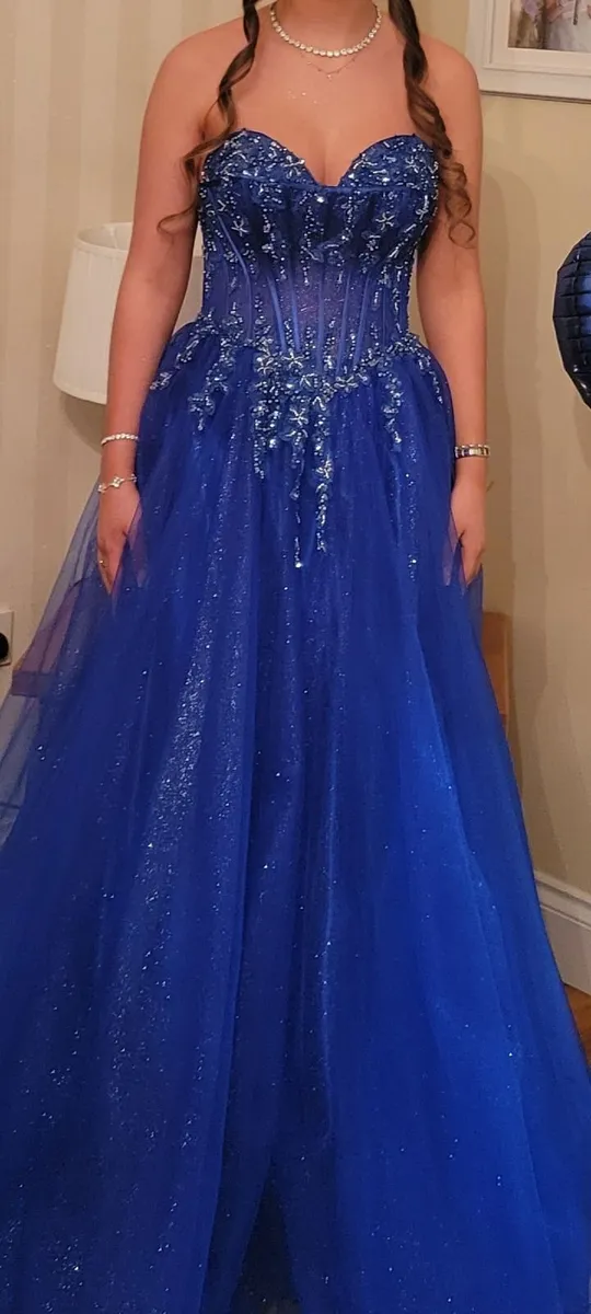 Debs dress - Image 2