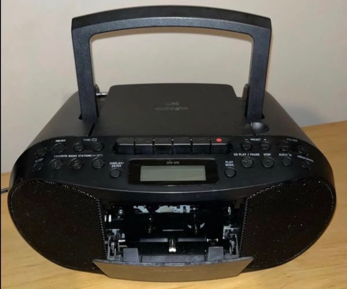 Sony Boombox - Image 2