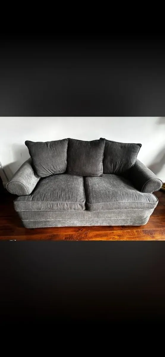 FREE Grey 2 seater couch