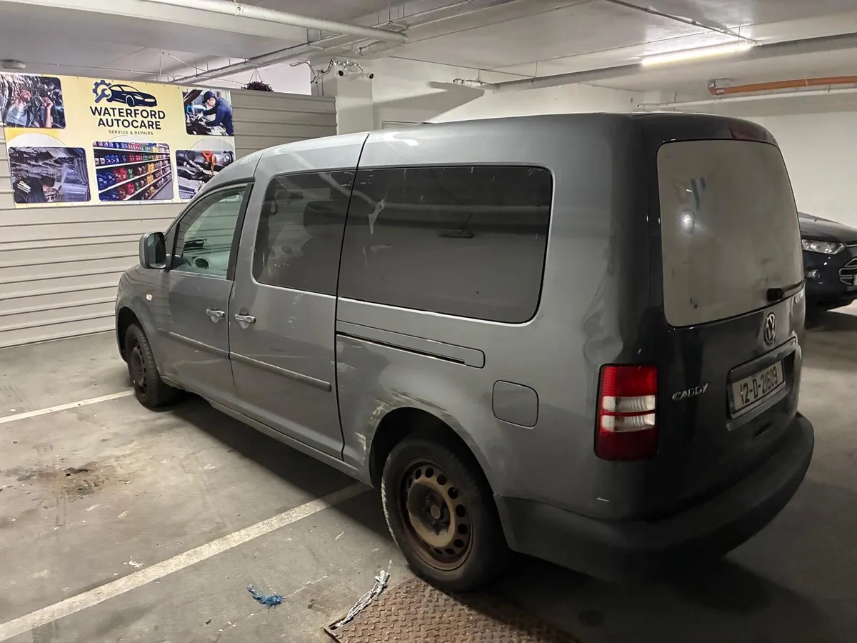 Volkswagen Caddy 2012 automatic - Image 2