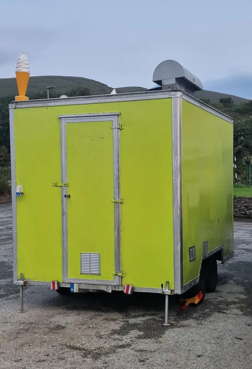 Food truck, HSE approved, ready to work - Image 4