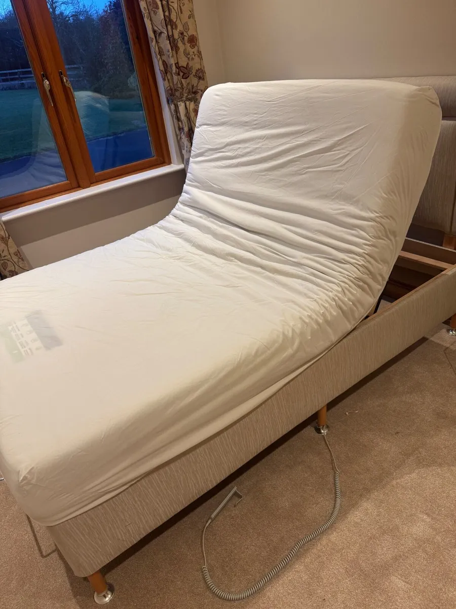 Electric adjustable bed - Image 4
