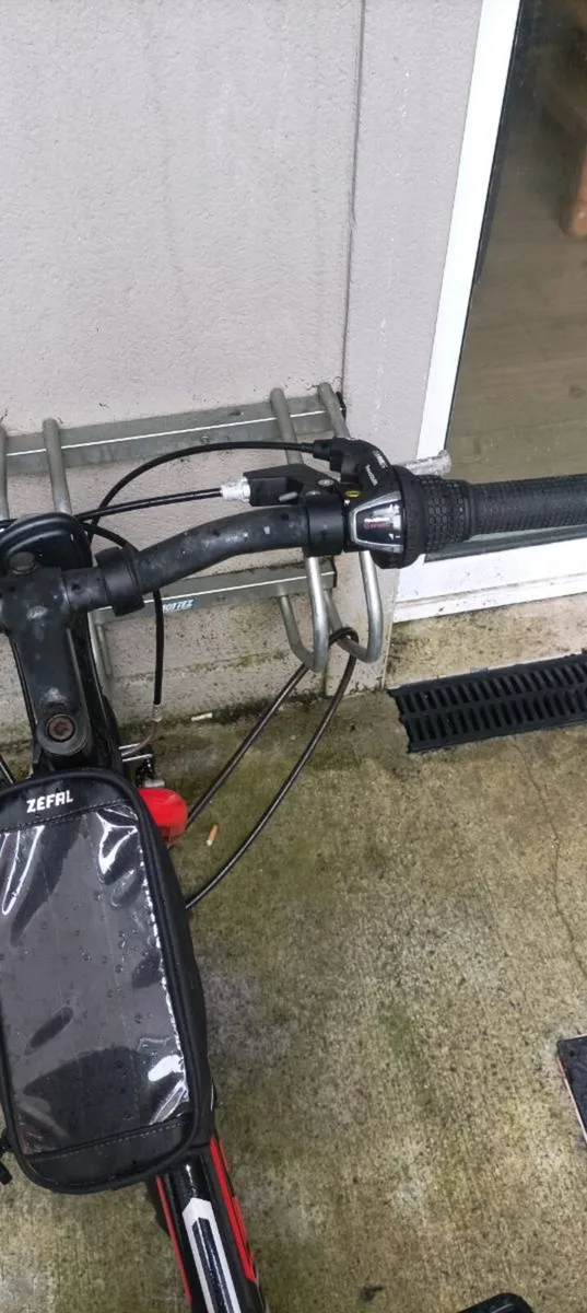 Girls bicycle - Image 3