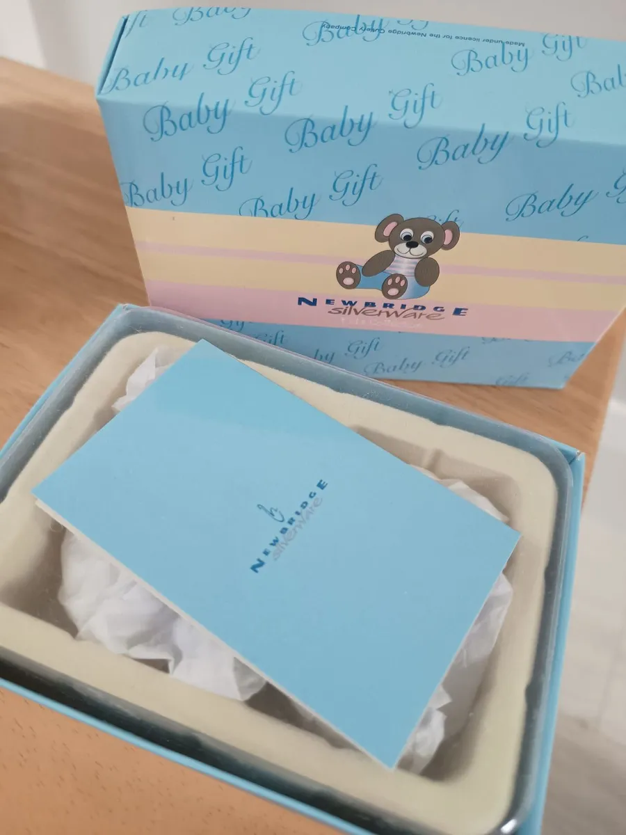 Newbridge Baby gift set - Image 4