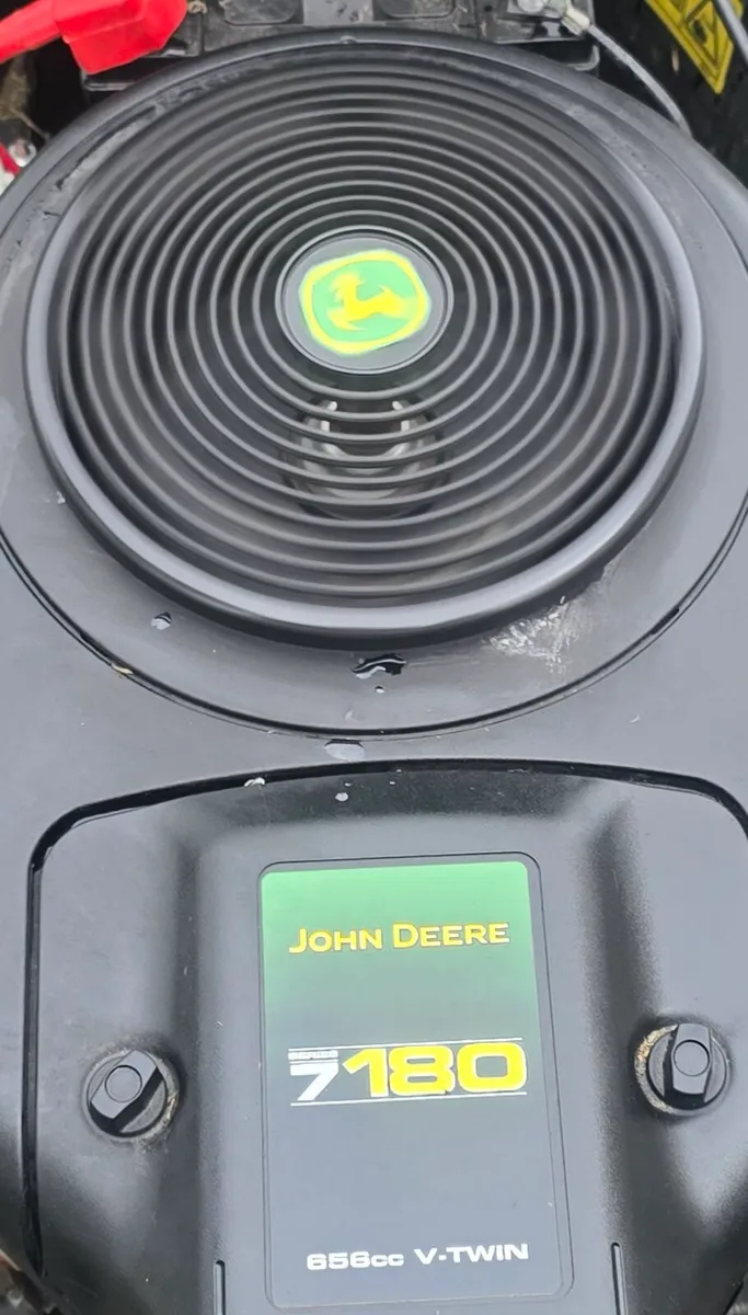 John Deere X155R - Image 4