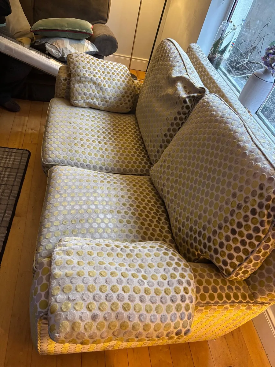 2-Seater Sofa - Image 3