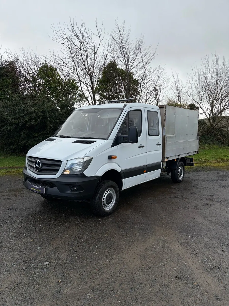 2018 Mercedes 4X4 Arb Tipper - Image 4