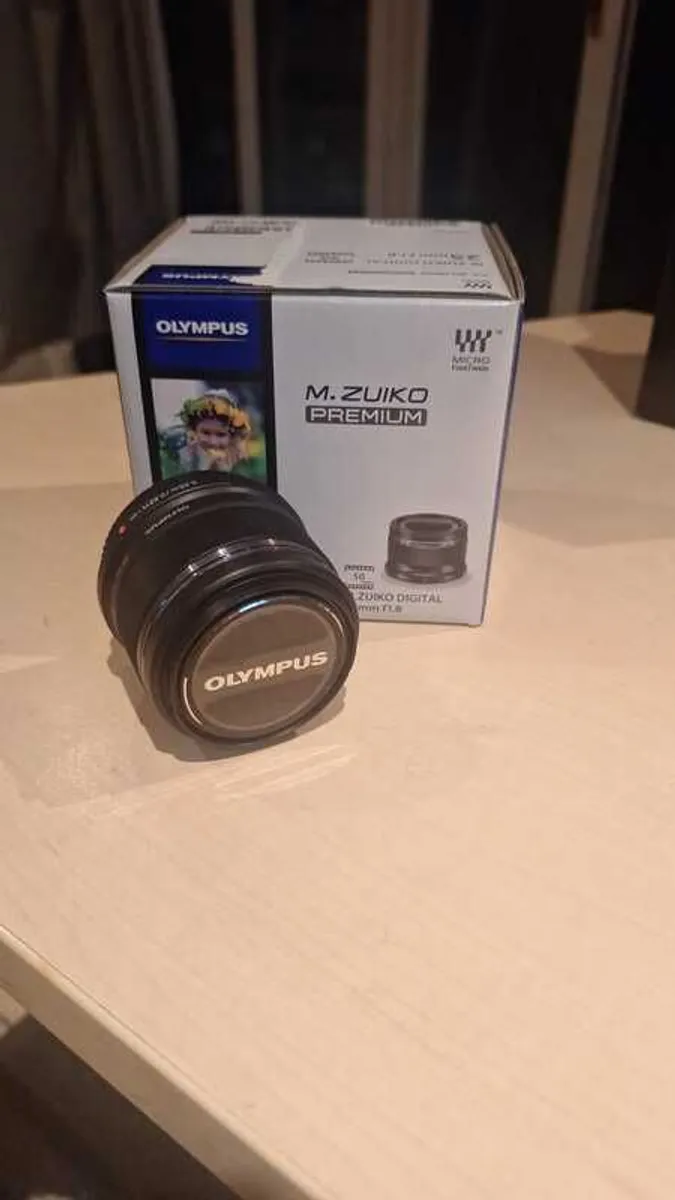 lympus M.Zuiko Digital 22mm f1.8. Fast Wide Prime Lens - Image 1