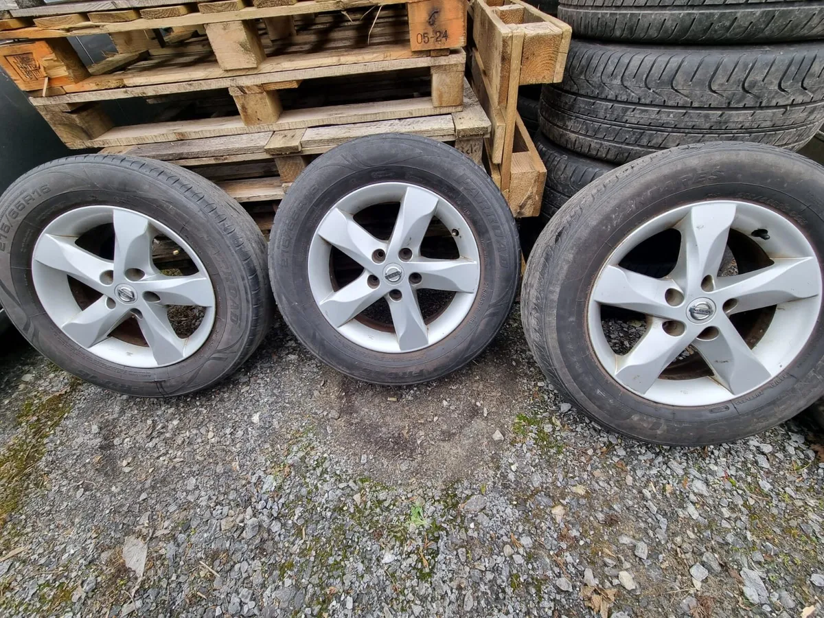 Opel Corsa alloys 2011 Nissan Qashqai Alloy - Image 4