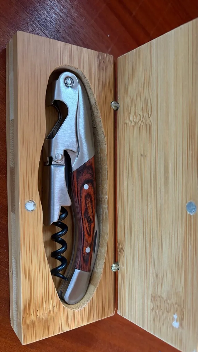 Wooden boxed penknife/cork screw - Image 1